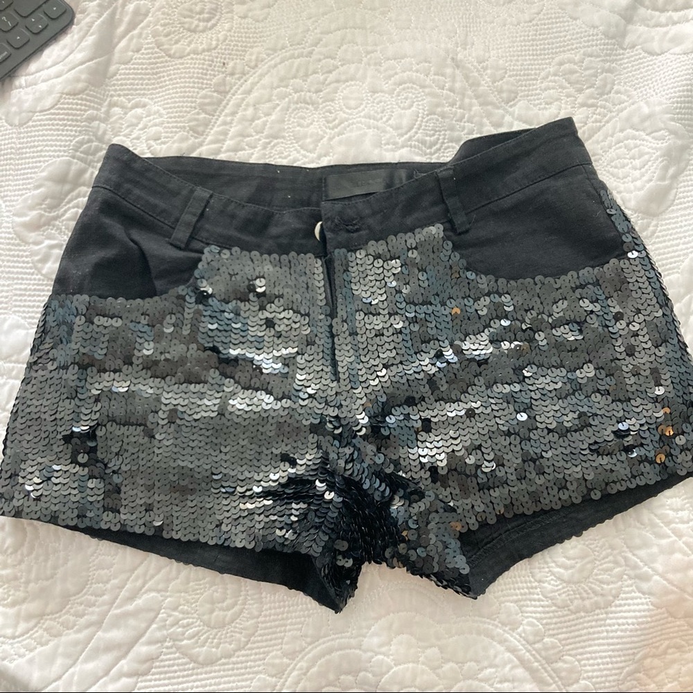 Black linen sequin shorts by Mecca